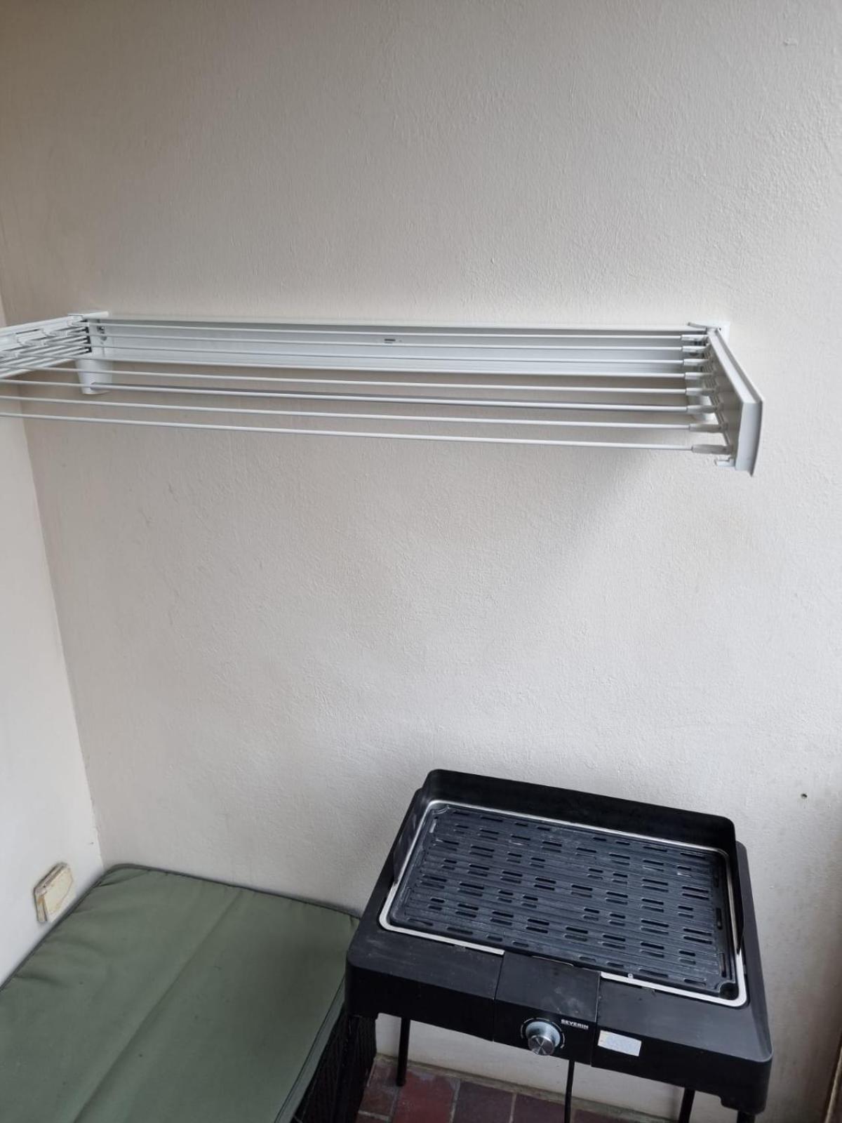 Apartment Frisch Sanierte 2 Min Vom Suedstrand - Balkon - Pay Tv Wilhelmshaven